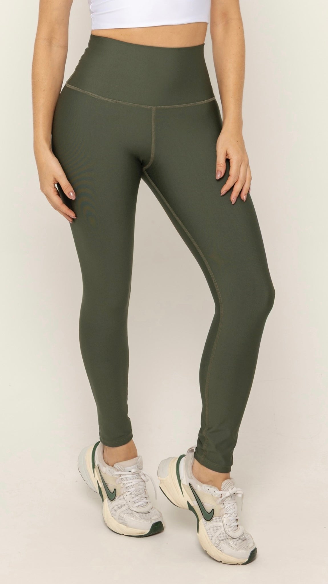 LICRA VERDE MILITAR MATE • L-XL