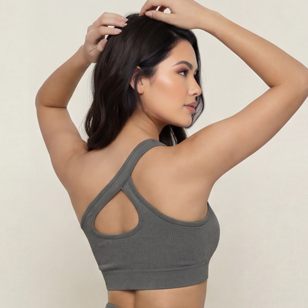 TOP SEAMLESS DYNAMIC