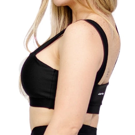 TOP OLIVIA