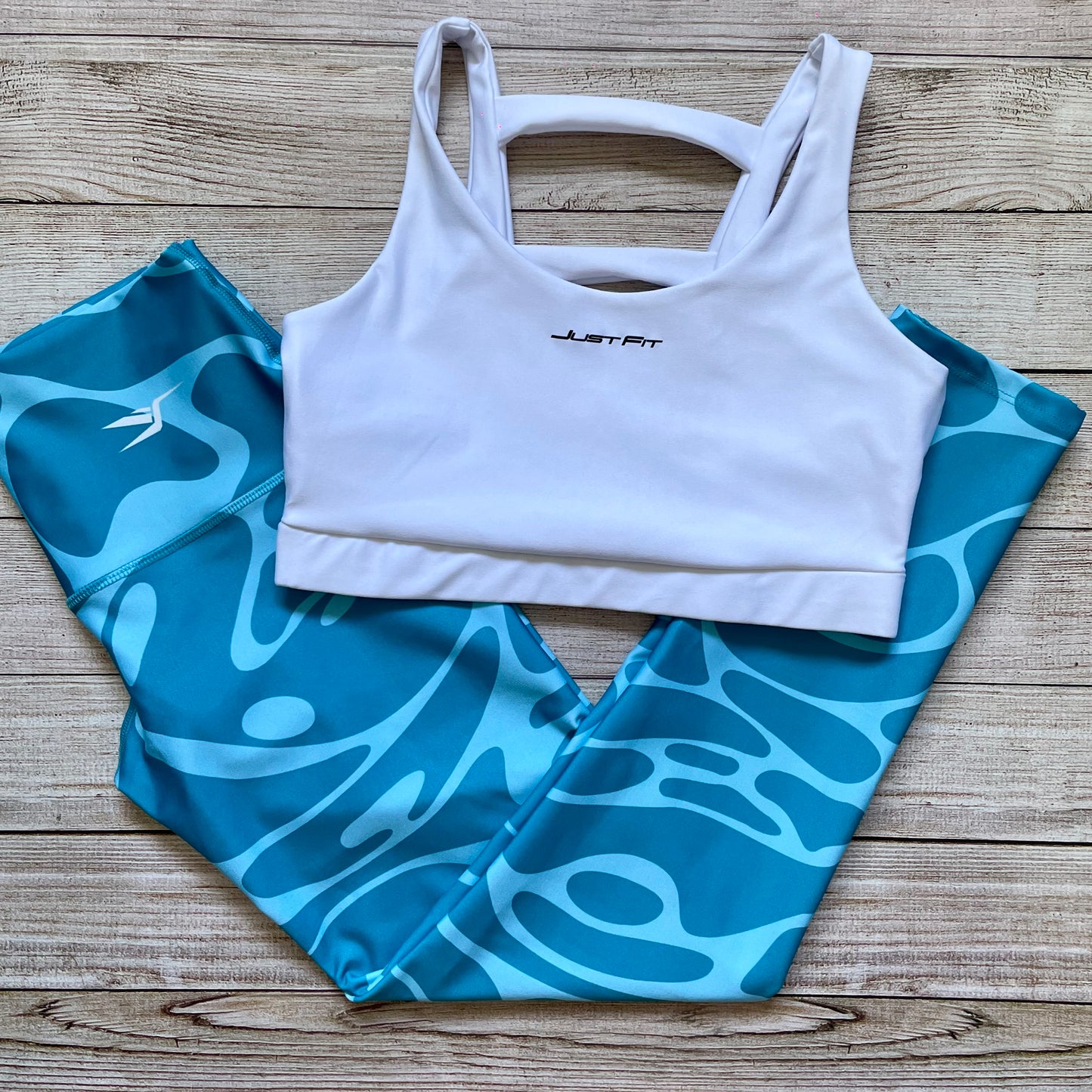 LICRA 665 + TOP JULIA BLANCO