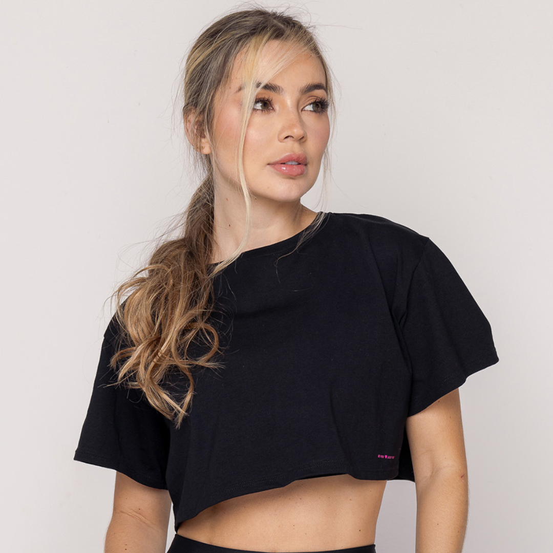 CROP TOP ESSENTIAL